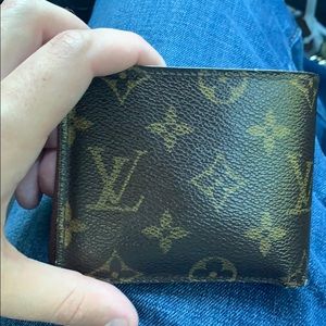 Louis Vuitton Men’s Wallet